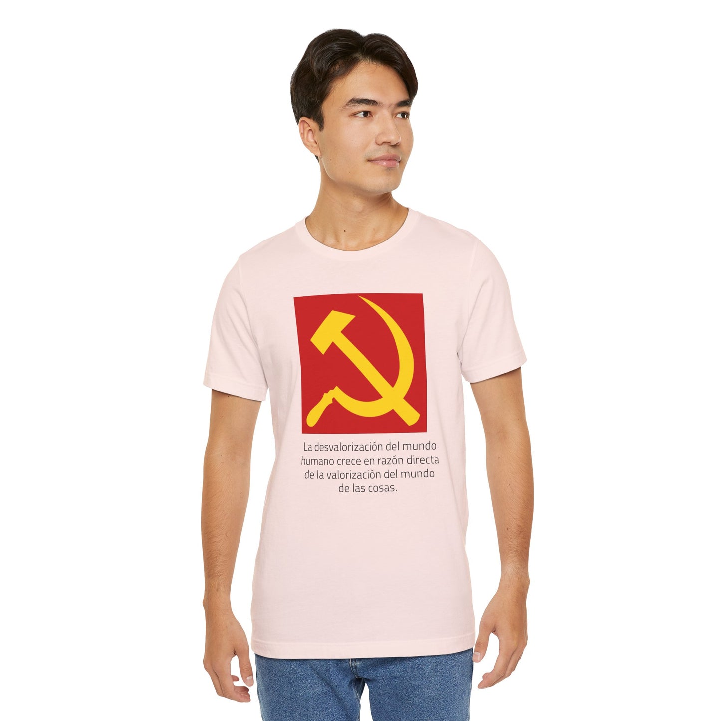 Hoz y Martillo: La desvalorización del mundo (Camiseta política)